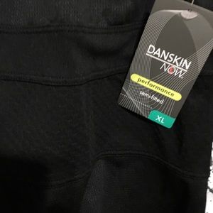 NWT XL Danskin Black Multi Texture, Long sleeve.